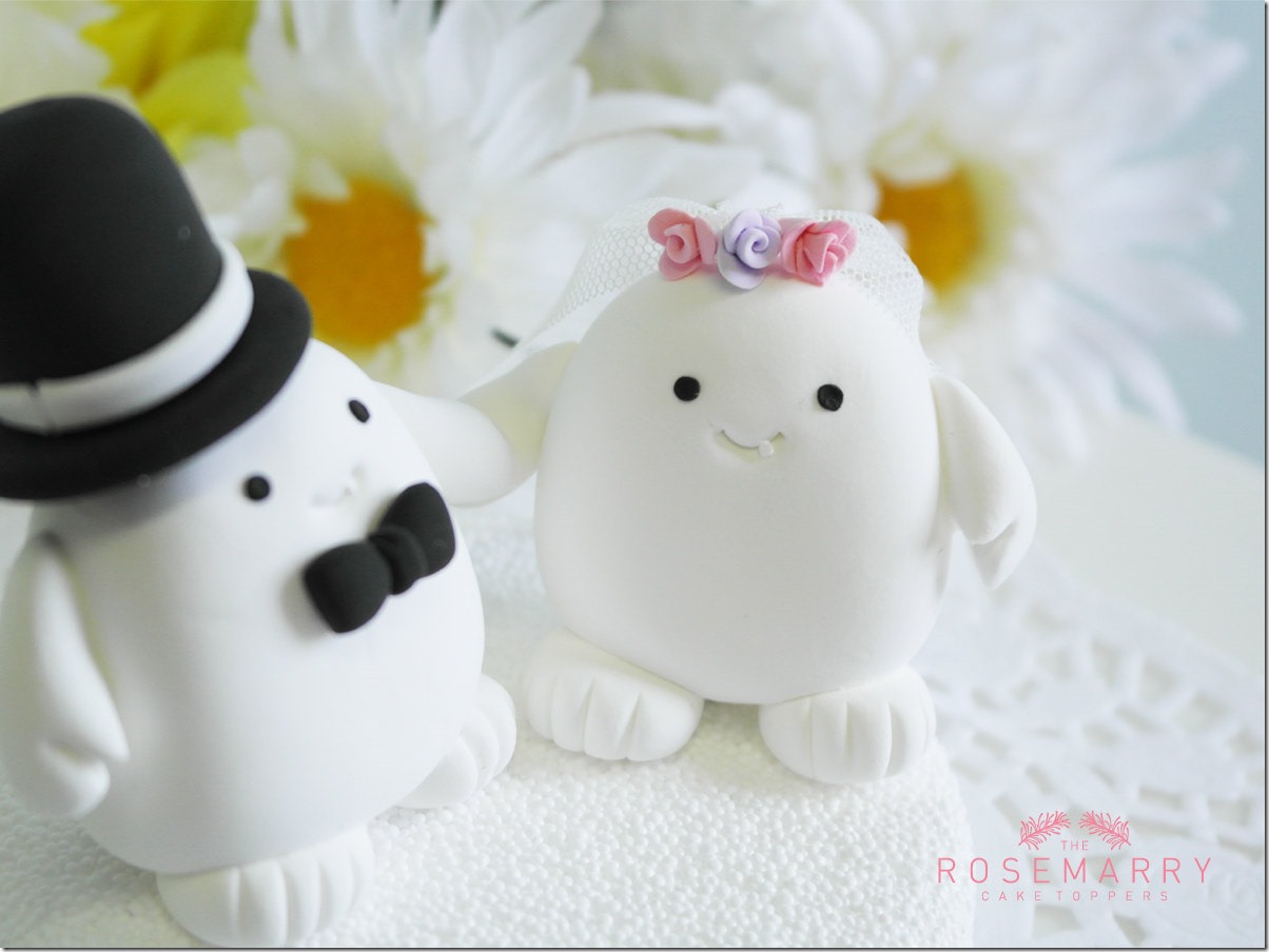 Adipose Wedding Cake Topper