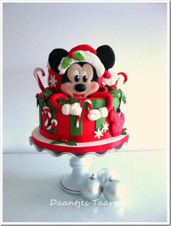 Marvelous Mickey Mouse Christmas Cake - Between The Pages Blog