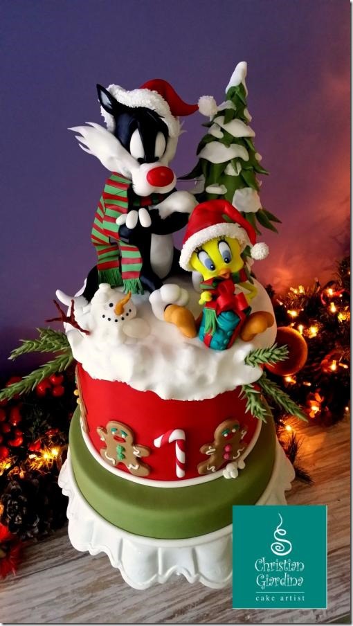  Tweety and Sylvester Christmas Cake 