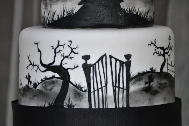 Frankenweenie Cake 