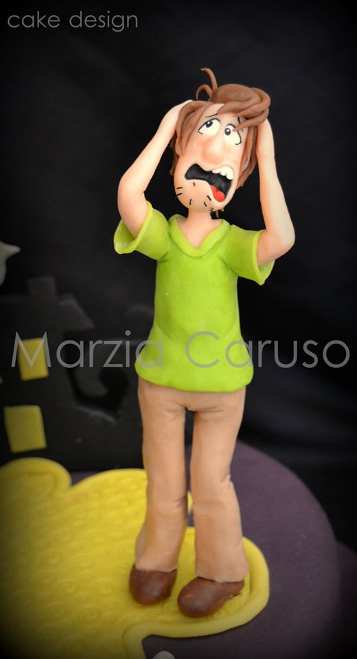 Shaggy Cake Figure