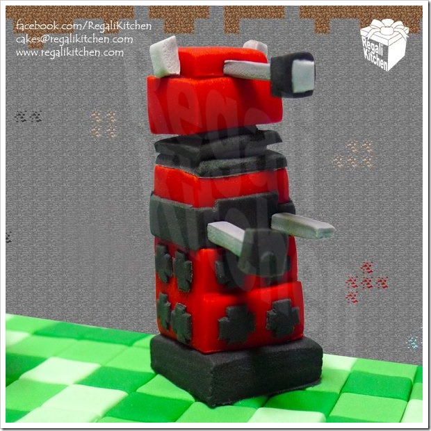 Minecraft Dalek Cake Topper