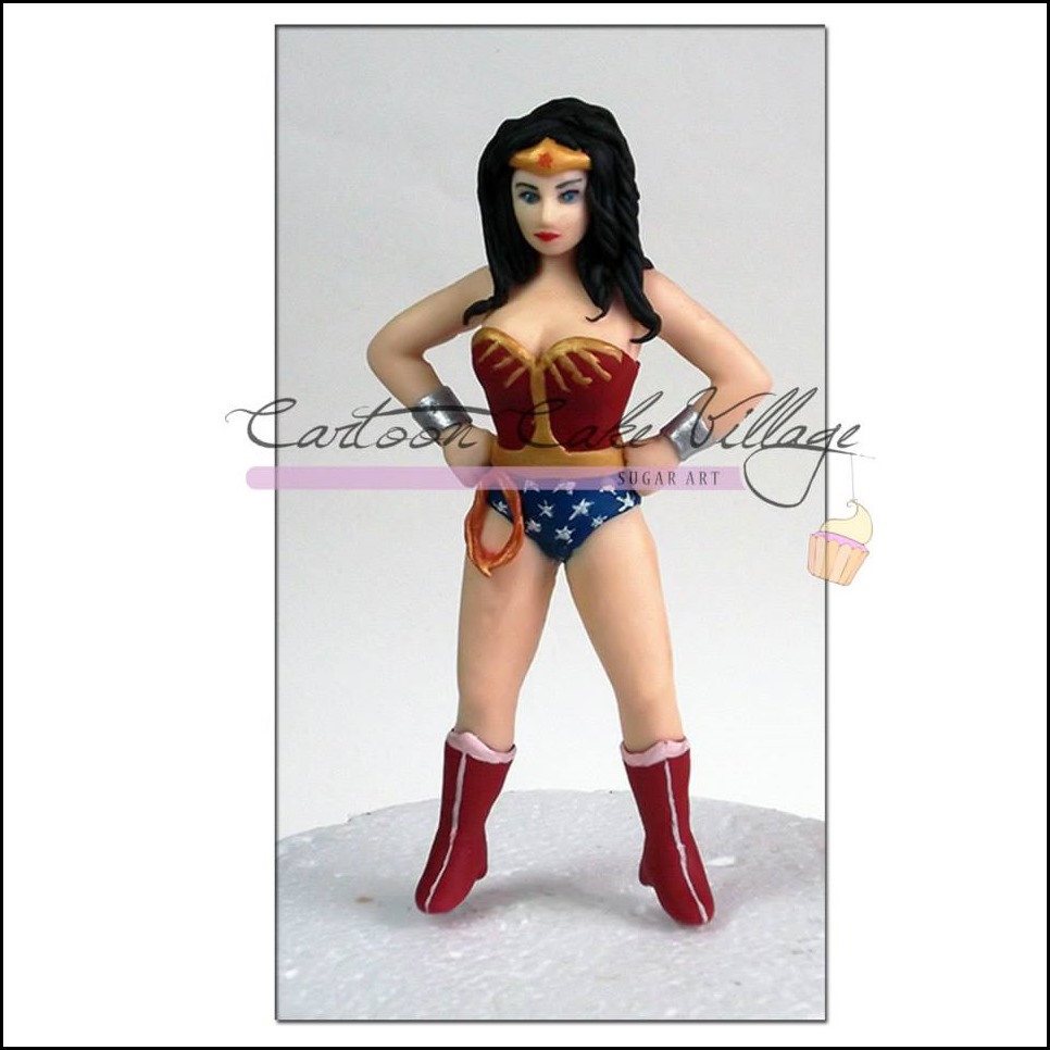 Wonder Woman Cake Topper