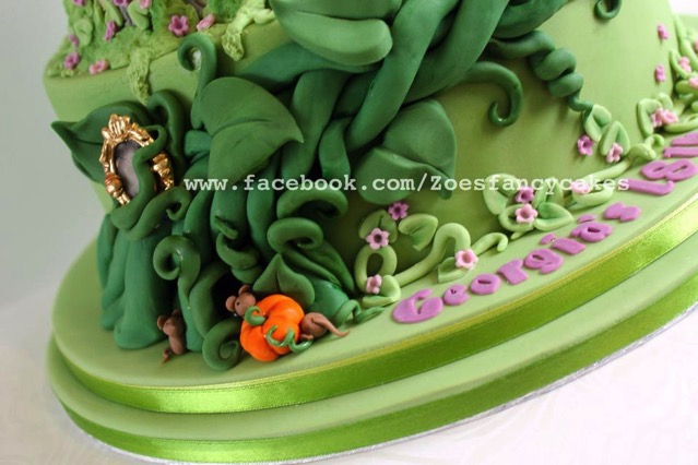 Tangled Cake 