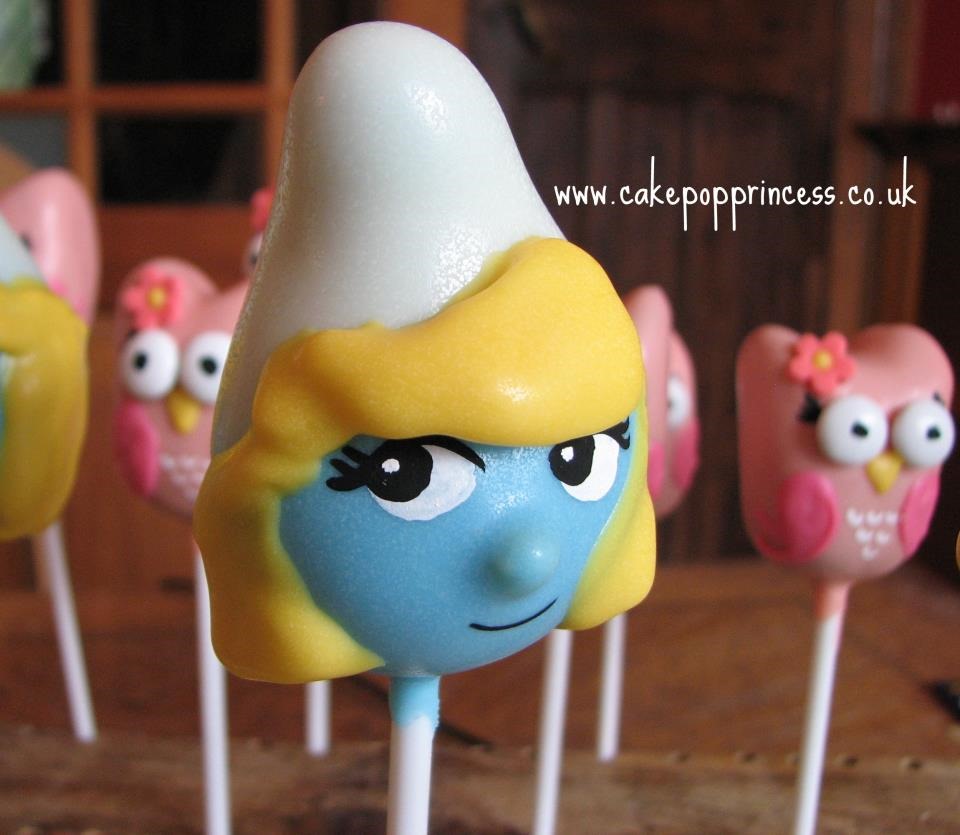 Smurfette cake pop