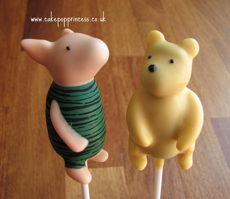 Classic Piglet & Winnie the Pooh Cake Pops