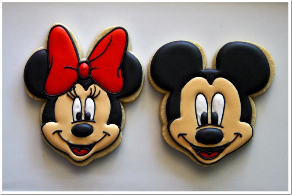 Minnie and Mickey Mouse Cookies