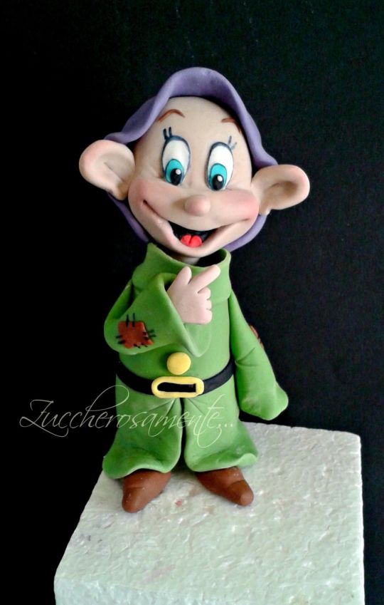 Dopey Cake Topper