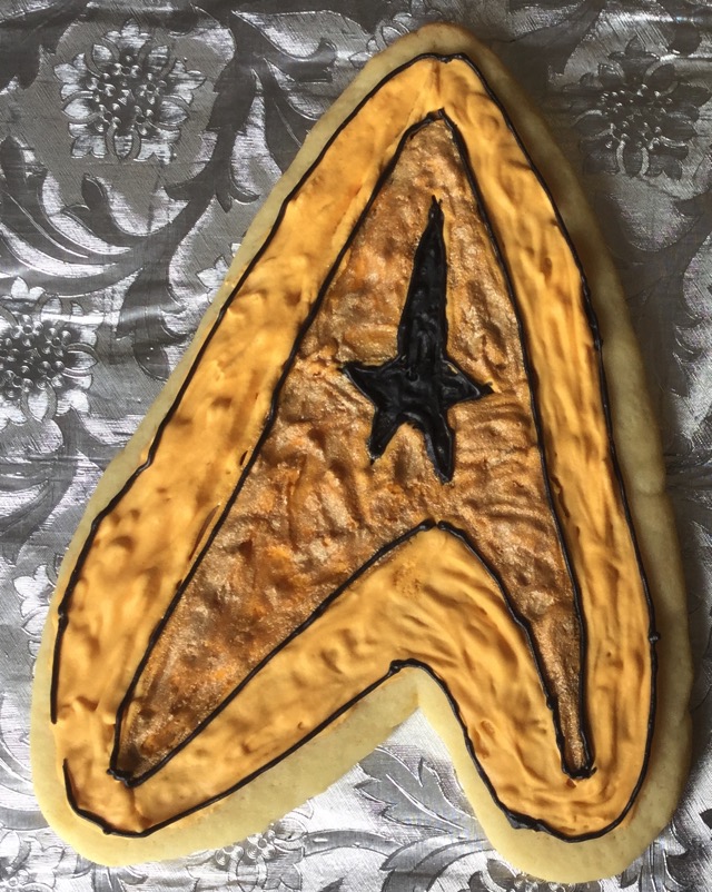 Star Trek Comm Badge Cookie 