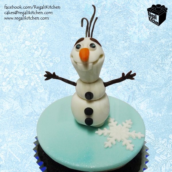 Olaf Cupcake 