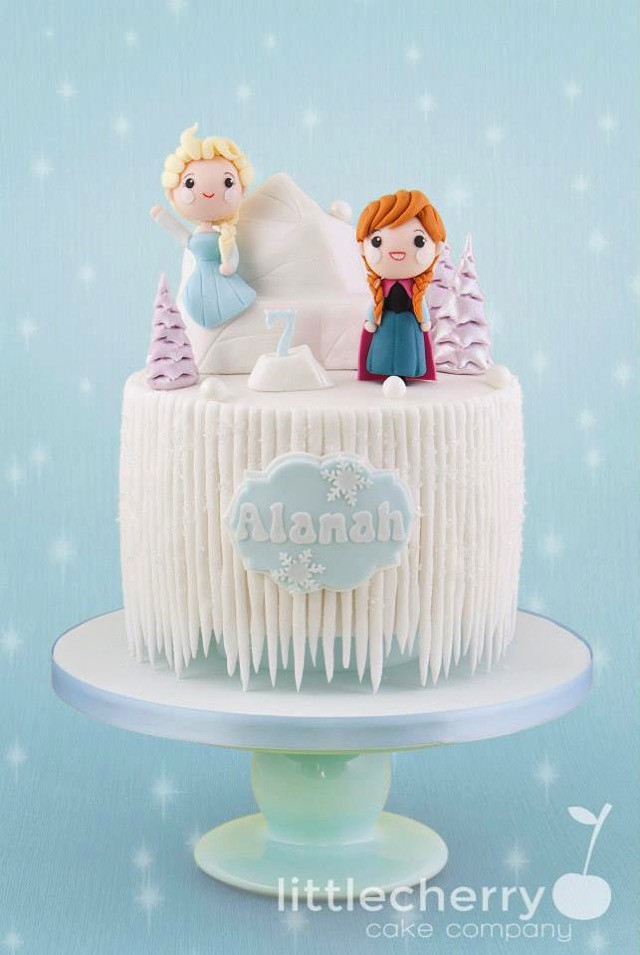 Disney Frozen Cake 