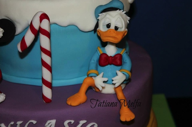 Donald Duck Cake topper
