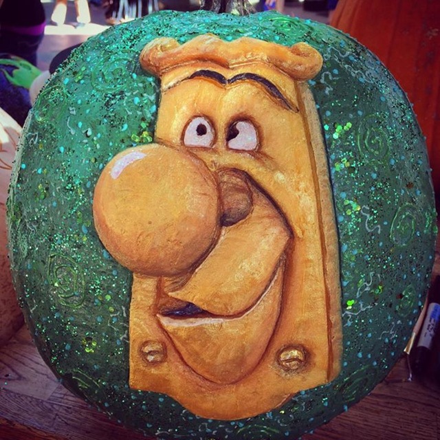 Alice in Wonderland Pumpkin