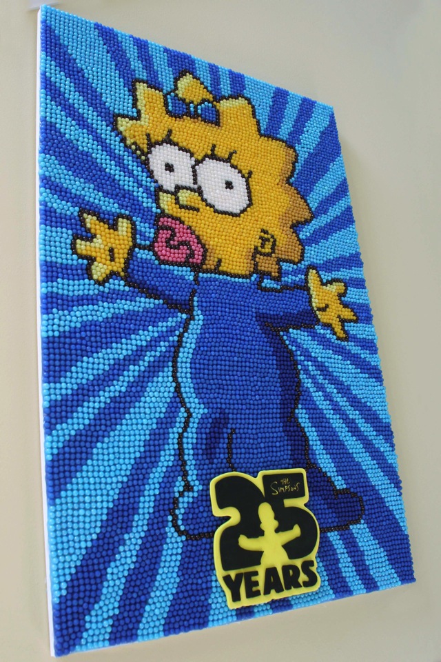 Maggie Simpson Cake