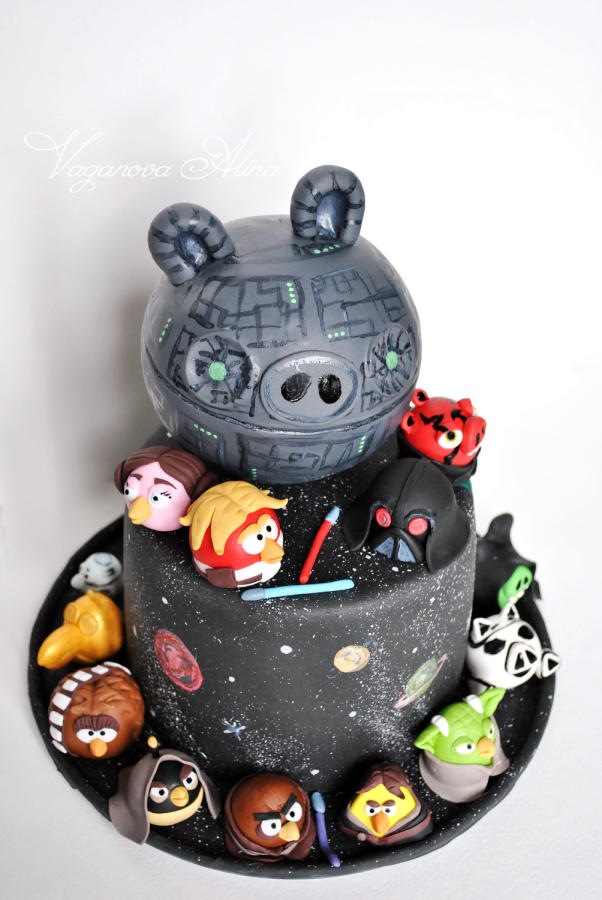 Angry Birds Star Wars Cake