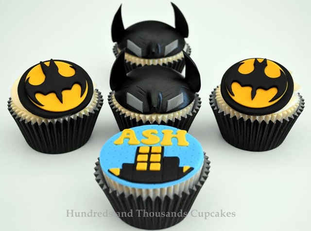 Batman Cupcakes