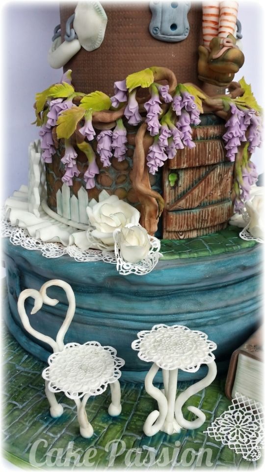 Secret Garden Cake