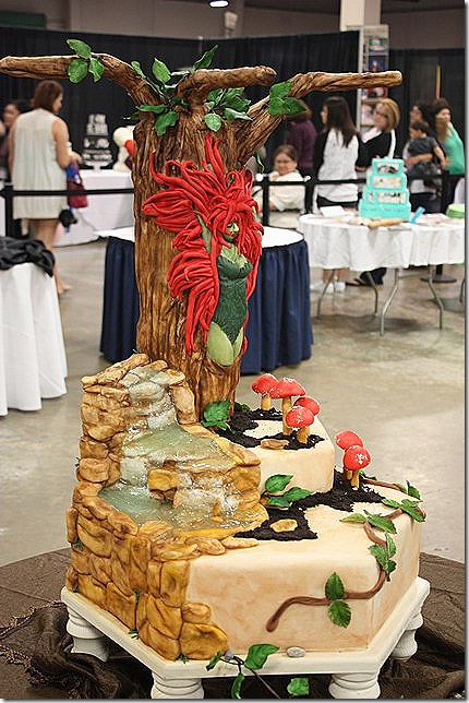 Poison Ivy Cake