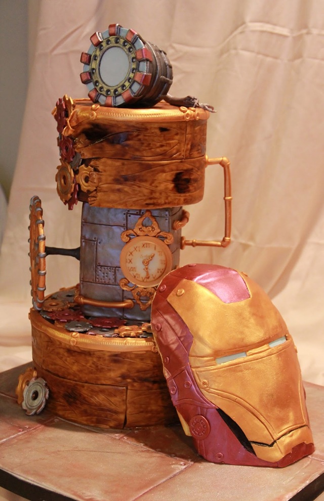 Steampunk Iron Man Cake