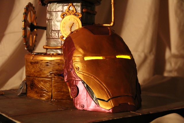 Steampunk Iron Man Cake