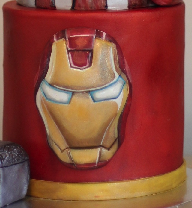 Iron Man Cake 