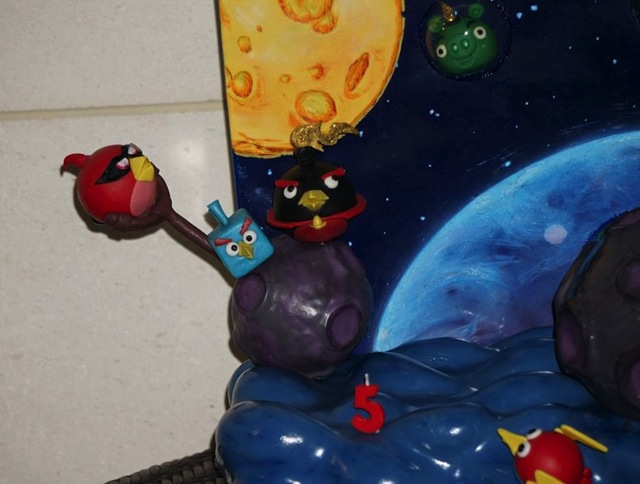 Angry Birds Space Birthday Cake