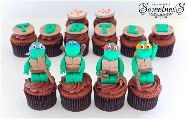 LEGO Teenage Mutant Ninja Turtles Cupcakes