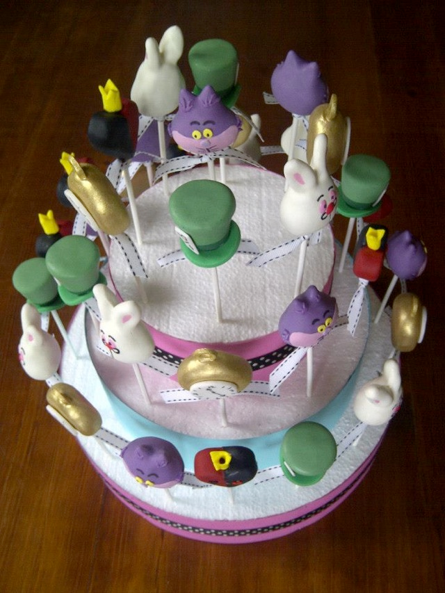 Alice in Wonderland Cake Pops 