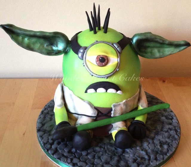 Yoda Minion Cake 