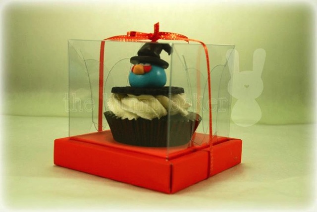Angry Birds Halloween Cupcake 