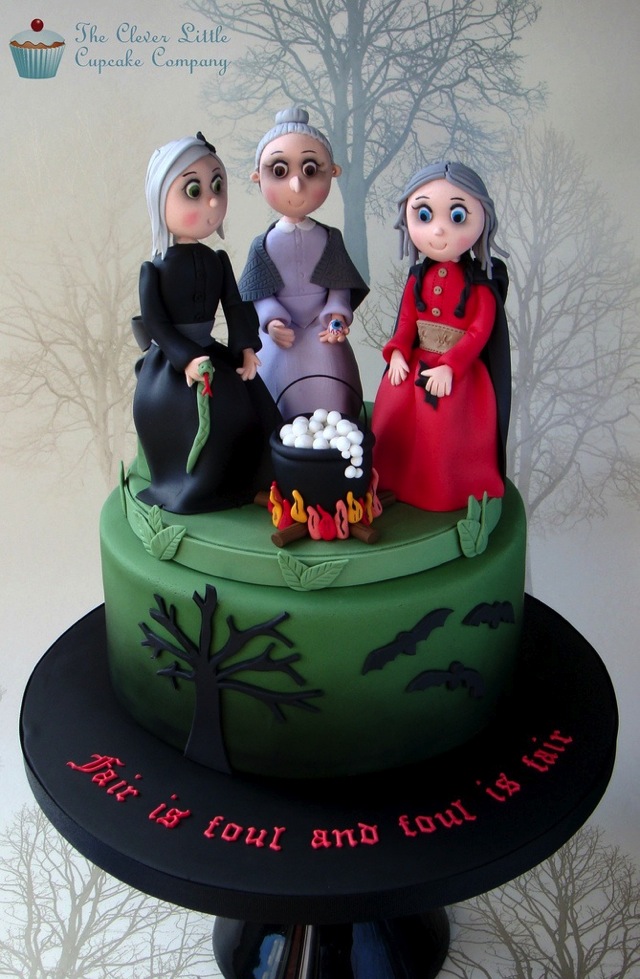 Witches of Macbeth Cake