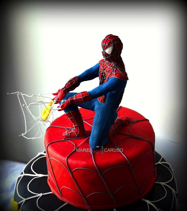 SpiderMan Cake 