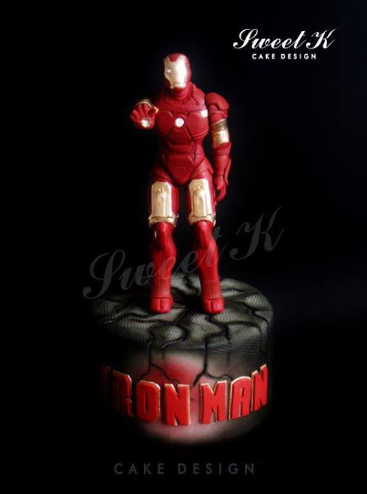 Iron Man Cake 