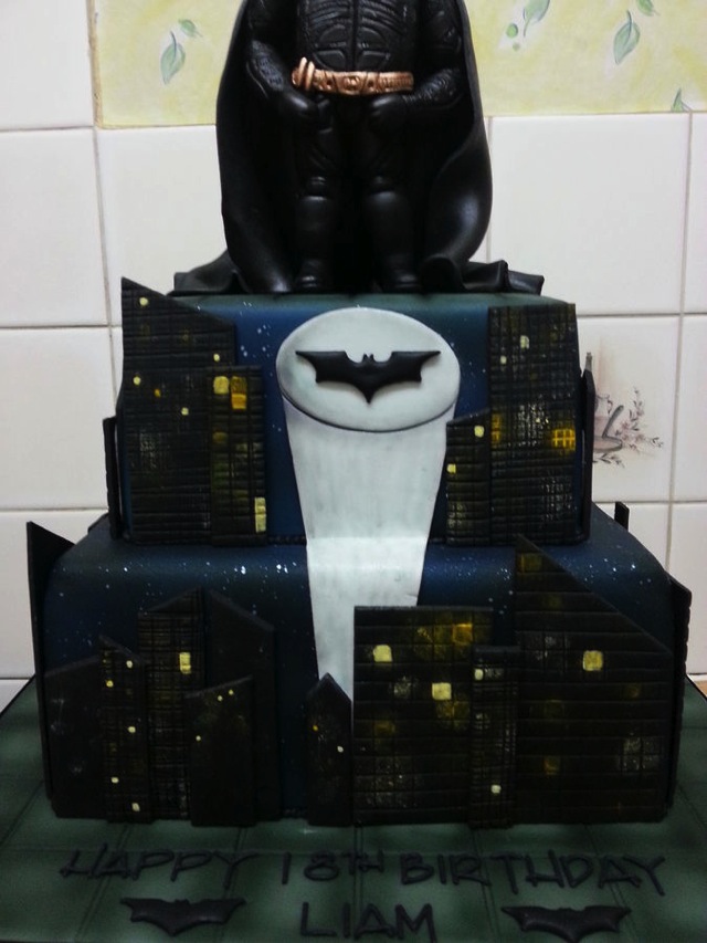 Batman Cake 