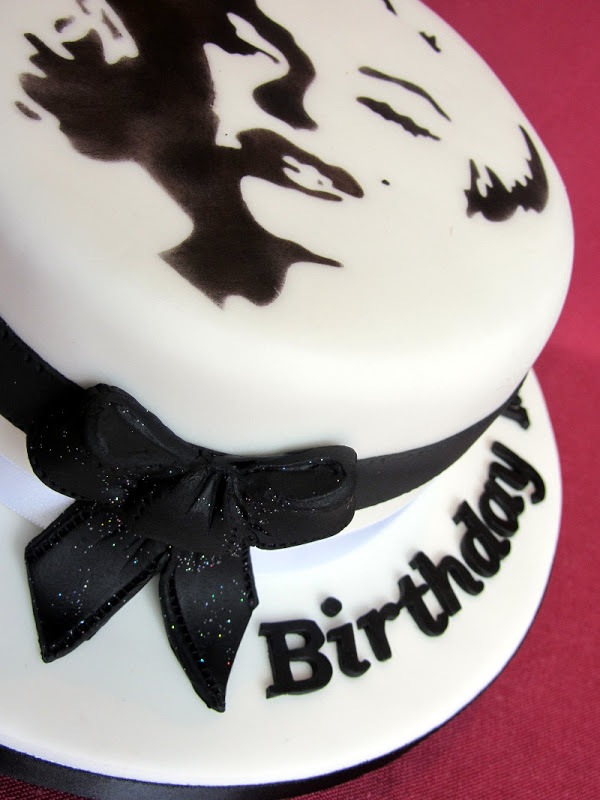 Marilyn Monroe Birthday Cake