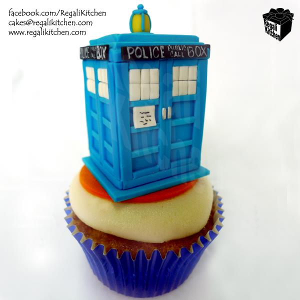 TARDIS Cupcake