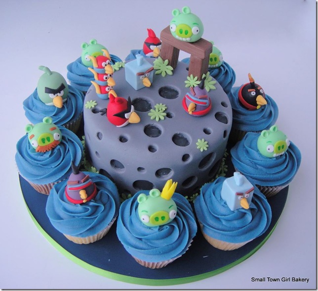 Angry Birds Space Cake 