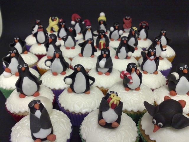 March of the Penguins Cupcake 