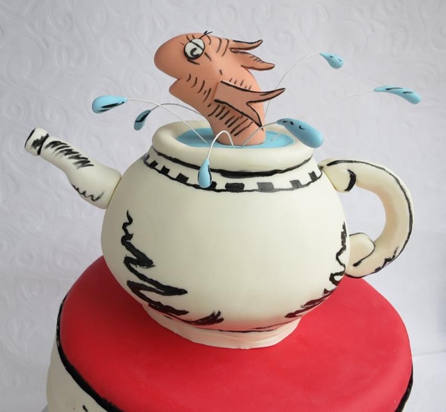 Cat In The Hat Smash Cake