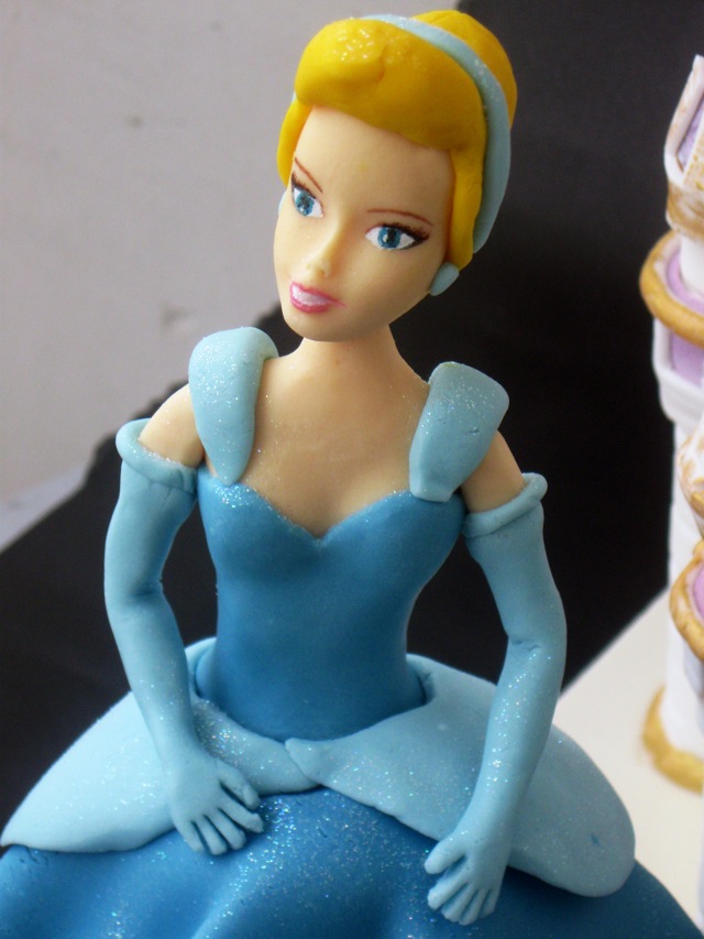Cinderella Cake 