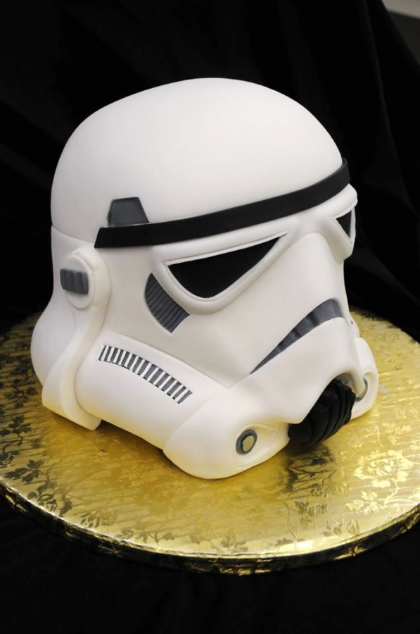 Stormtrooper Helmet Cake