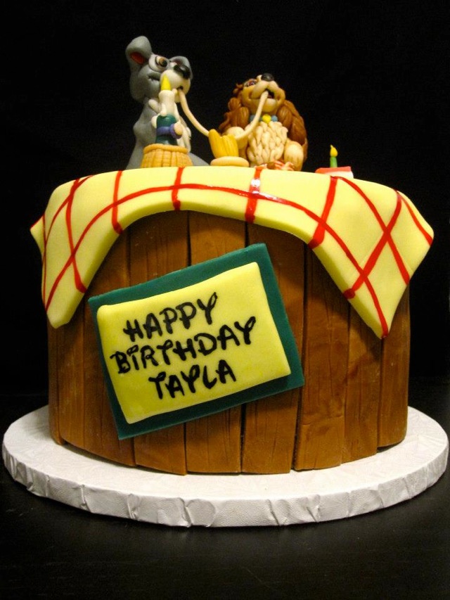 Lady and the Tramp Cake