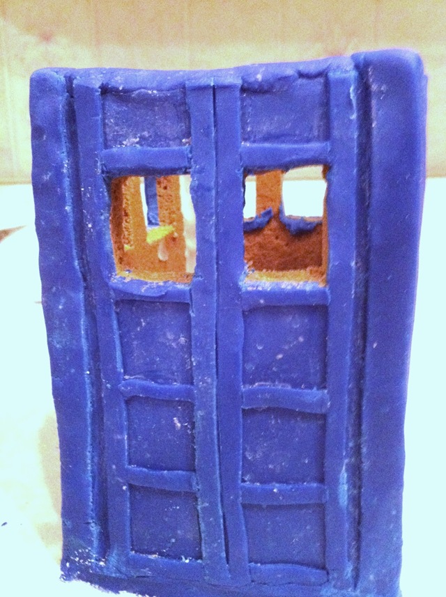 Gingerbread TARDIS