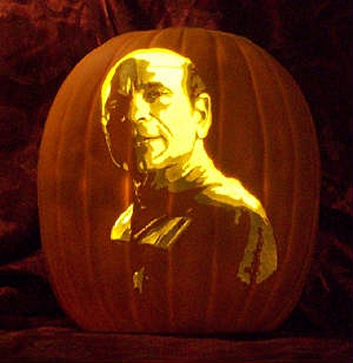 The Doctor Pumpkin Carving