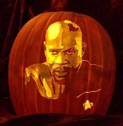 Captain Benjamin Sisko Pumpkin Carving