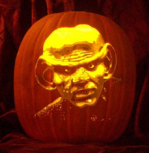Quark Pumpkin Carving