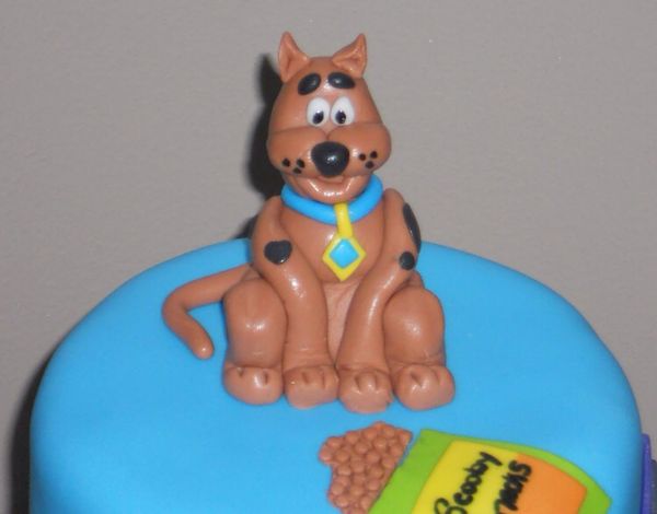 Scooby-Doo Cake