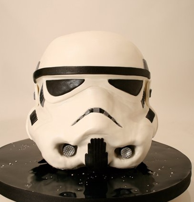 Stormtrooper Helmet Cake