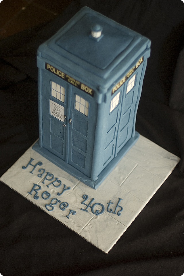 TARDIS Cake