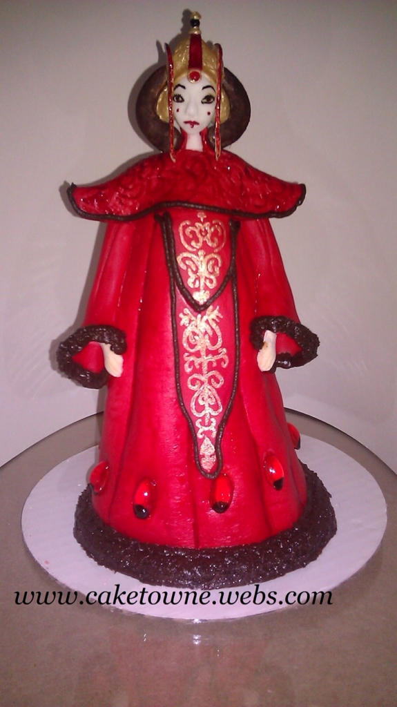 Queen Amidala Cake